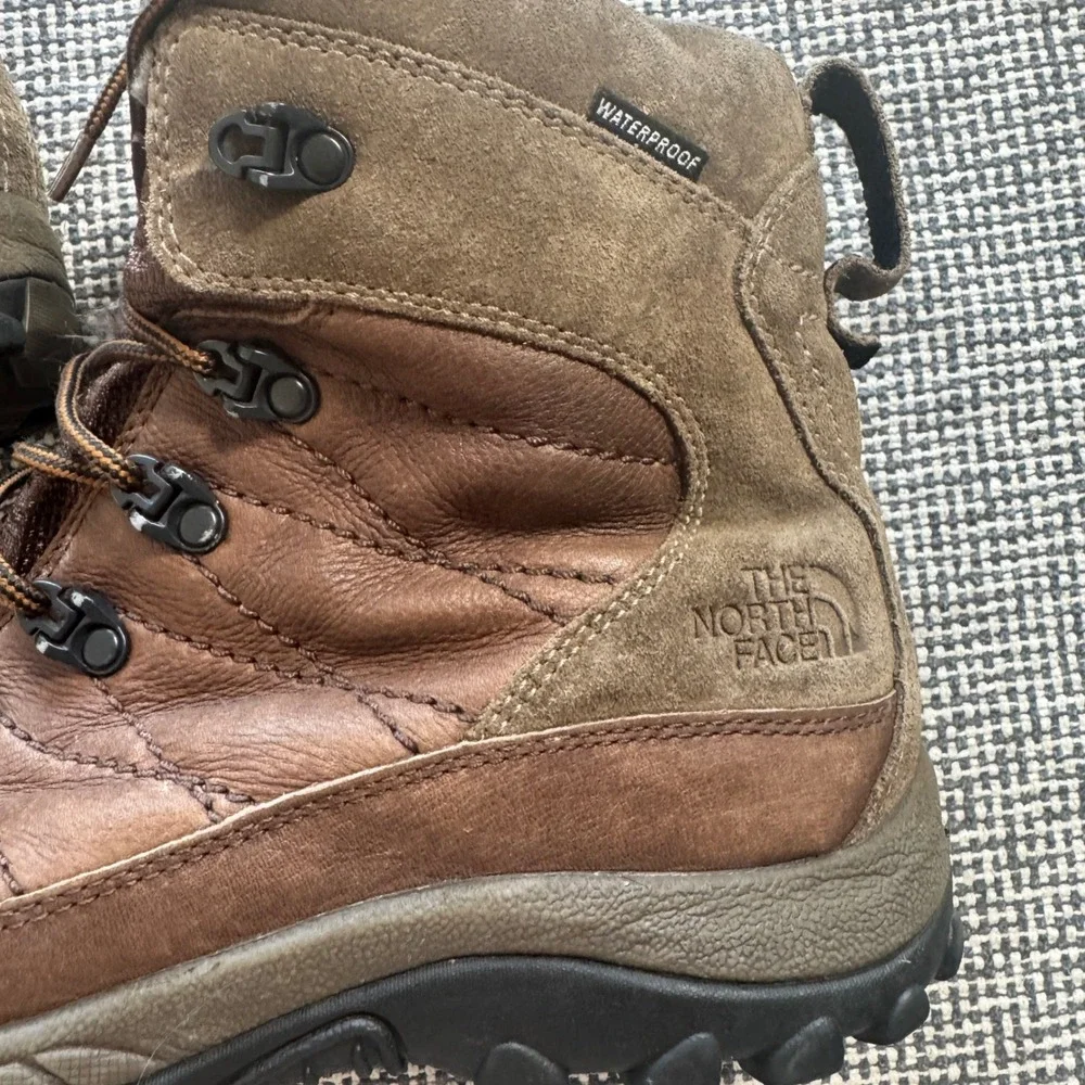 The North Face Mens Brown Leather Suede Waterproof Hiking Boots Lug Sole Sz 9.5